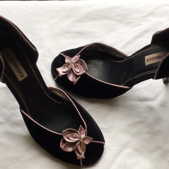 Steve Madden Velvet peep toe heels - Picture 9 of 10
